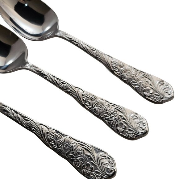 3 Reed Barton Flora Soup Spoon 7" oval stainless embossed flowers chintz raised - Picture 2 of 10